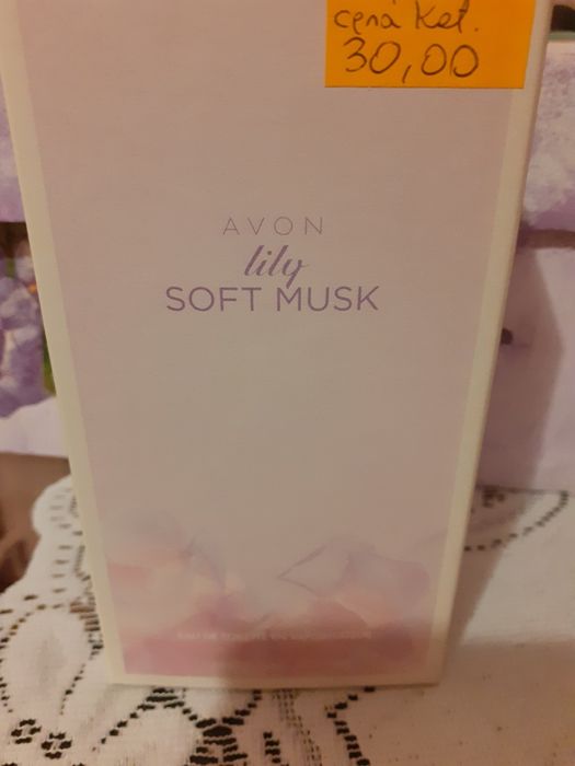 Woda toaletowa Avon Lily Soft Musk