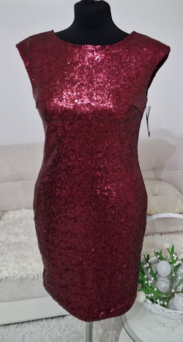 Sukienka bordo,cekiny.