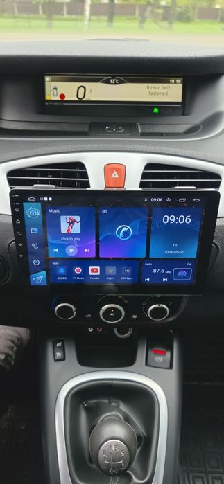 Автовикуп, продаж та обмін авто Рено Гранд Сценік