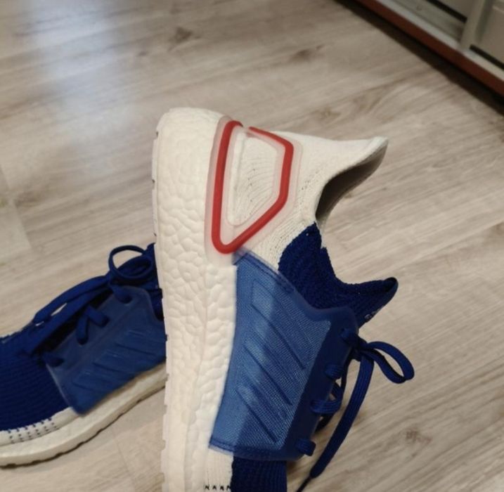 Кросівки Adidas UltraBoost