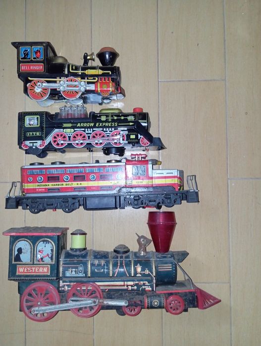 Comboios locomotivas antigas brinquedos