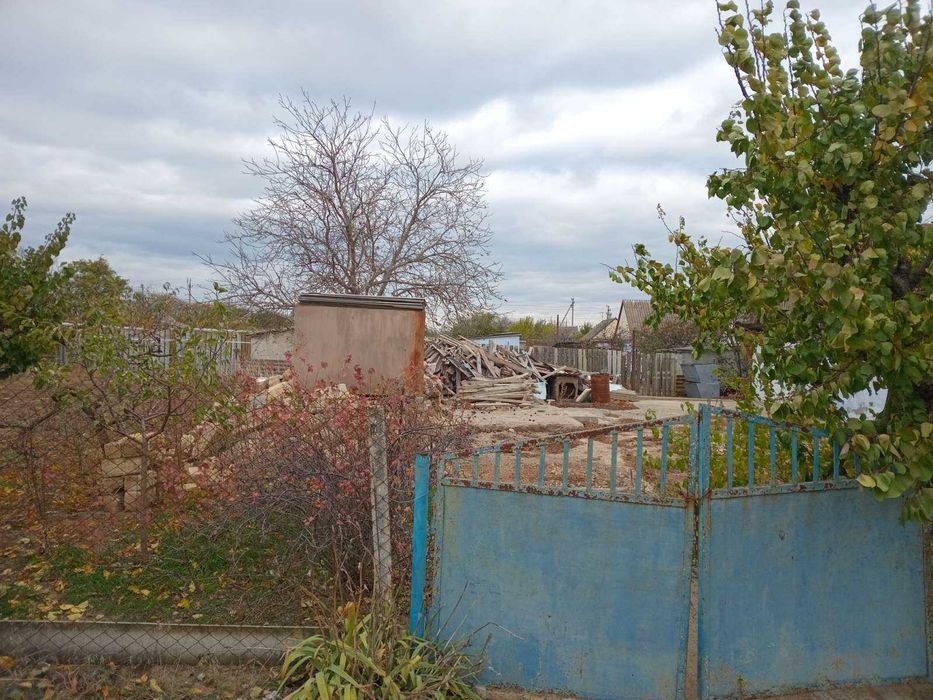 Продаю   часний дом