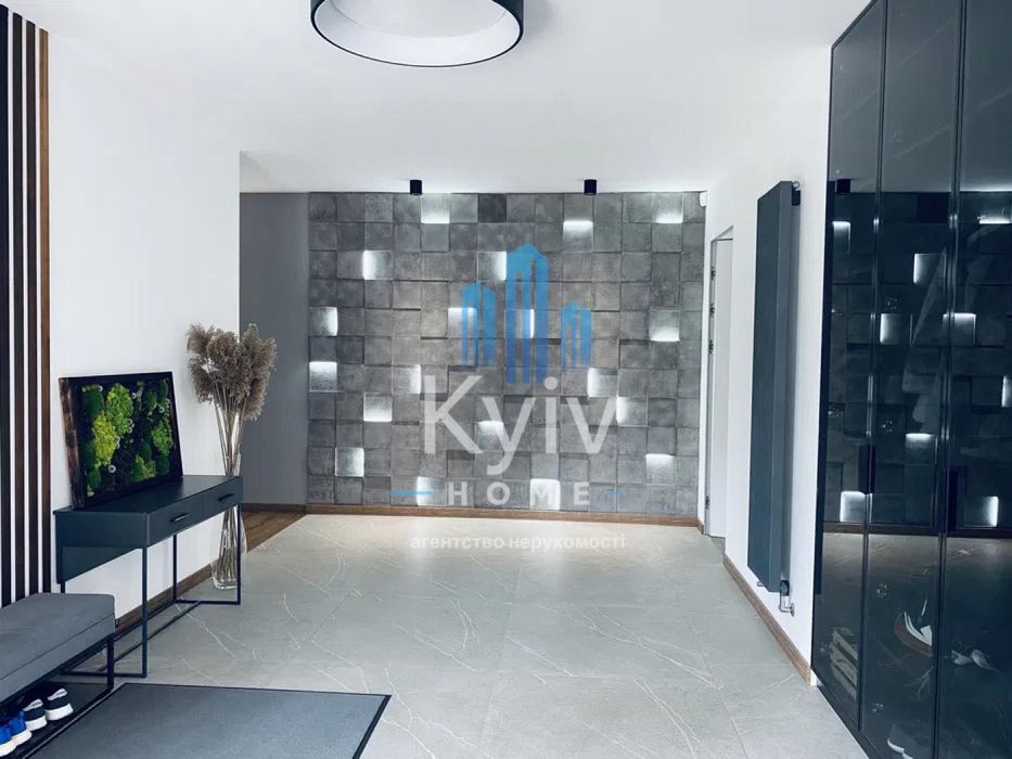 Hi-Tech будинок з ремонтом/ 220 м2/ 25 сот/ Басейн/ Ліс/ Віта-Поштова