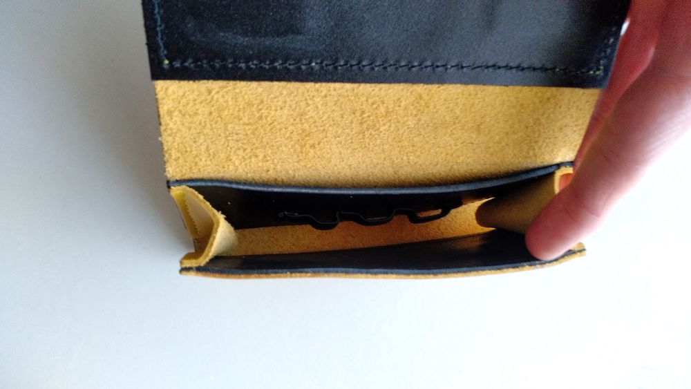 Чехол маленький для девайсу "Logic." кожаный