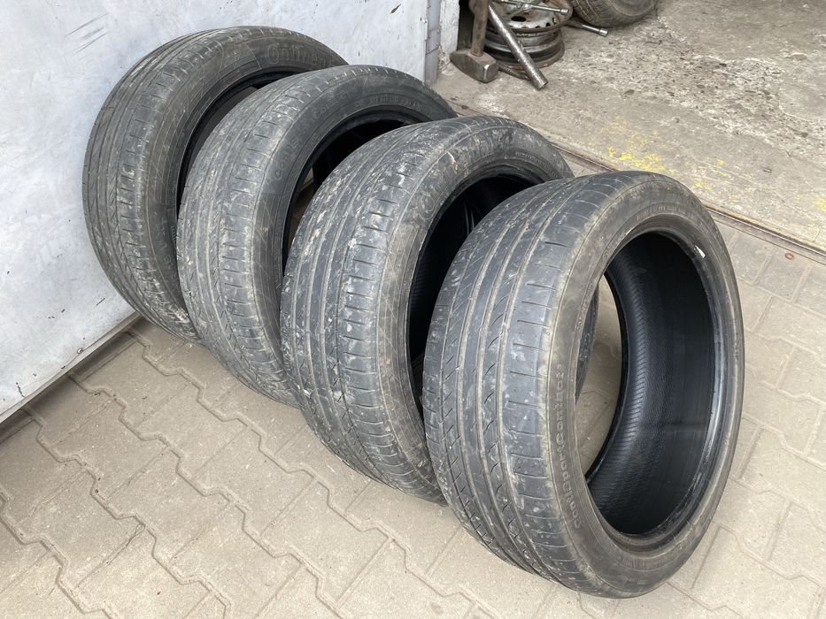 Opony Continental 235/45 R19