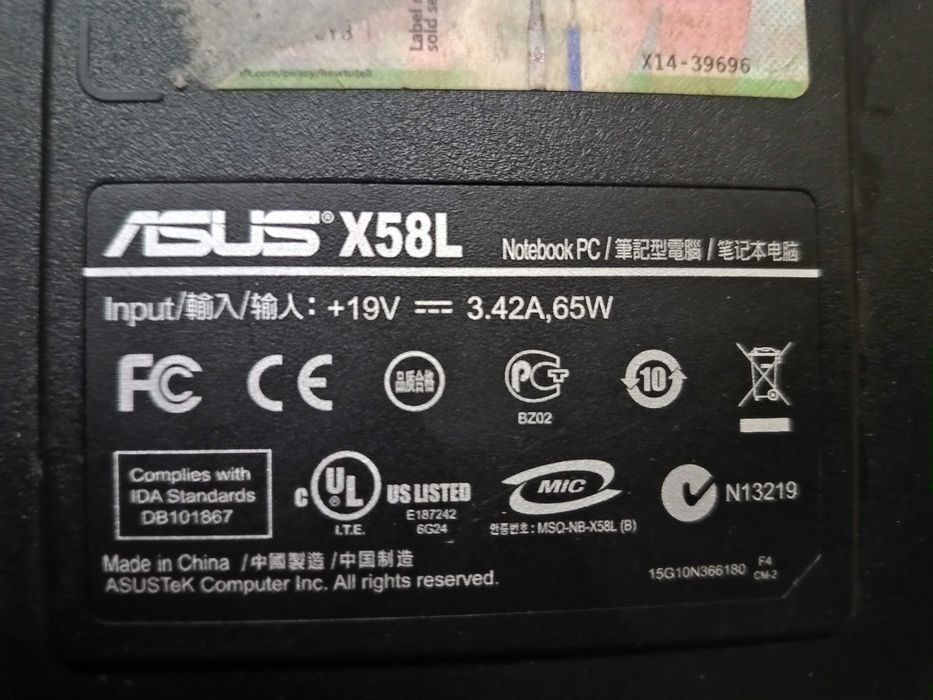 Ноутбук Asus X58L