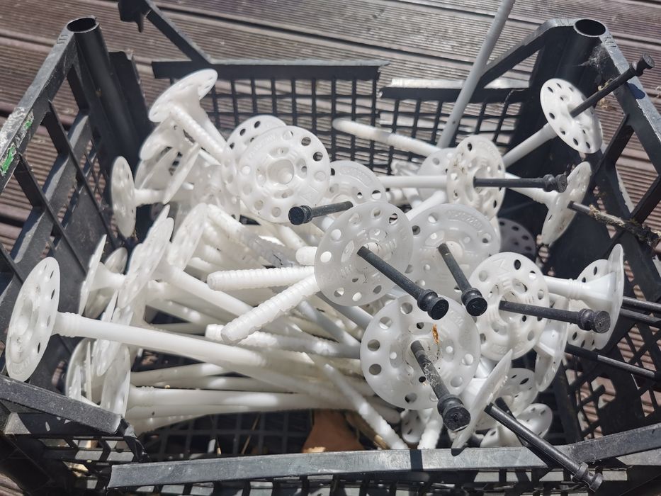 Kołki do styropianu 22 cm