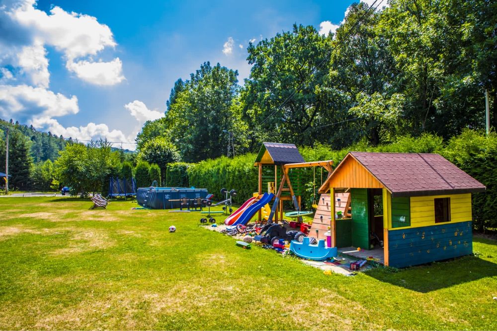 Domki na lipowej Beskid Niski, sauna,basen, duży ogród, plac zabaw