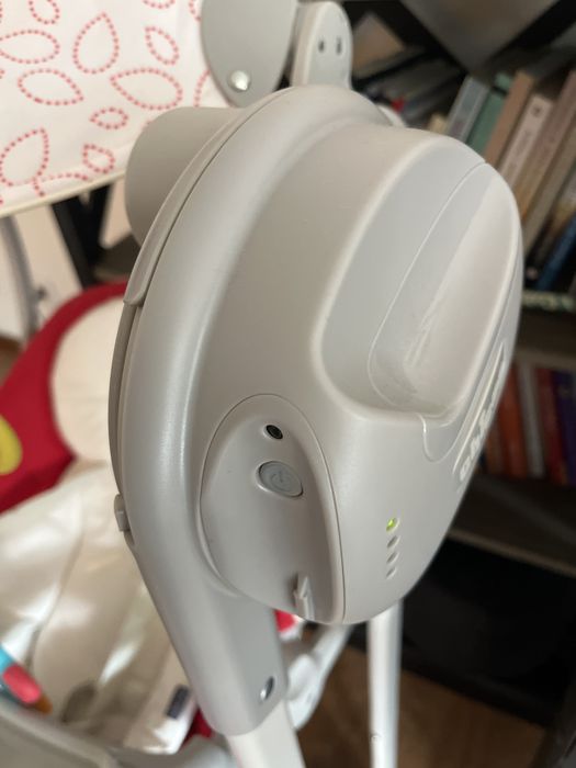 Cadeira espreguiçadeira baloiço automático Chicco bebe