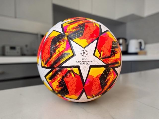 Мяч Футбольний ліга чемпіонів Розмір 4 термошов Champions League