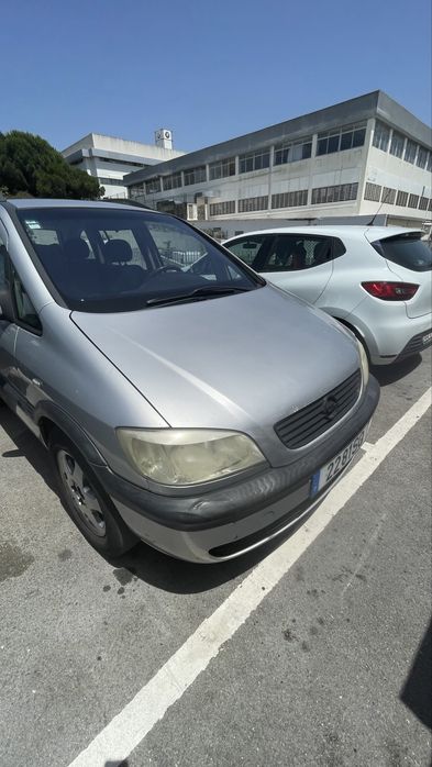 Opel zafira dti comfort 2.0  a 100%