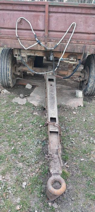 Прицеп причіп до трактора