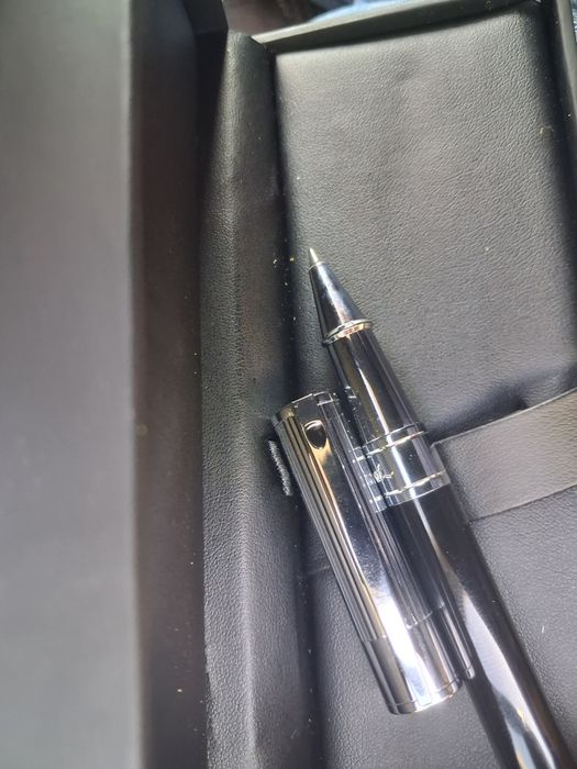 Caneta Rollerball S T Dupont D-Initiall