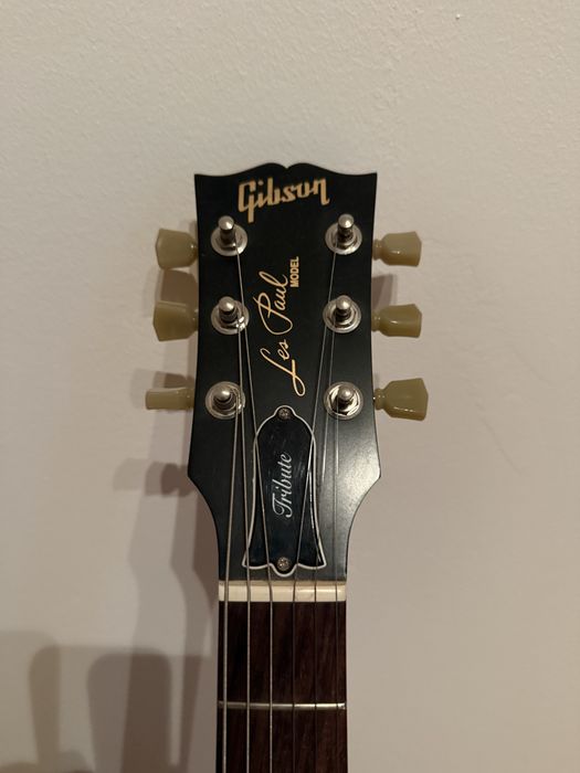 Gibson Les Paul Tribute