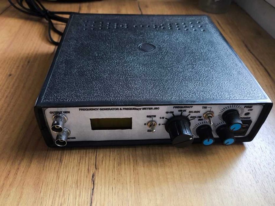 Generator funkcyjny XR2206CP i miernik - częstotliwościomierz 1Hz-1MHz