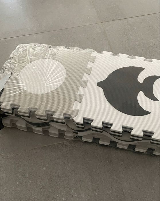 Duża mata piankowa puzzle dla dzieci 16 el. kojec edukacyjny