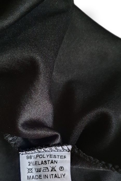 Elegancka błyszcząca sukienka z bufiastymi rękawami New collection r.M