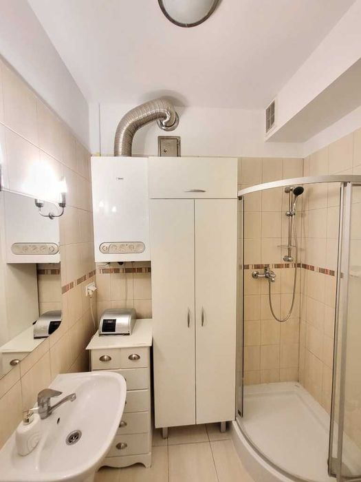 Józefitów 3 - mieszkanie 3-pokojowe 63 m² idealne pod kancelarię notarialną lub inne usługi - WOLNE od ZARAZ - Widok 5