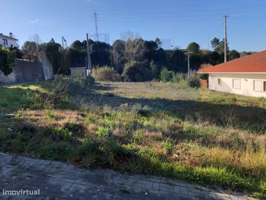Vende-se Terreno Alto-Vieiro Parceiros, Leiria — Parceiros E Azoia, Leiria
