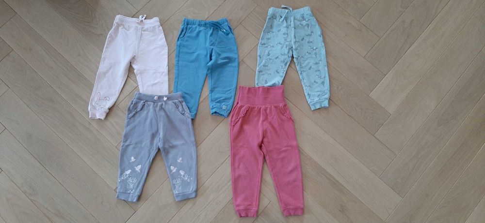 Spodnie dla dziewczynki rozmiar 92