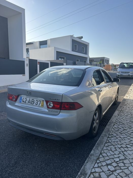 Honda Accord — fotografia 3