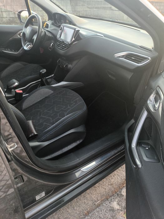 Peugeot 2008 — fotografia 6