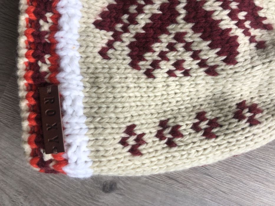 Gorro Roxy com forro polar interior