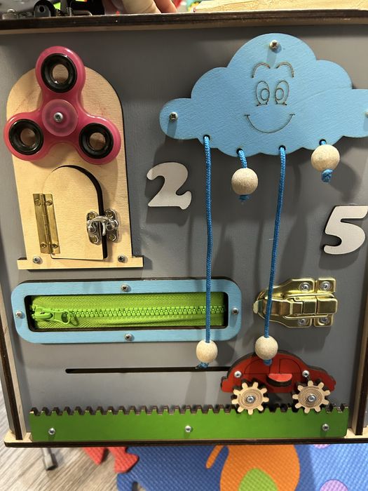 Продам бизи куб, в хорошем состоянии