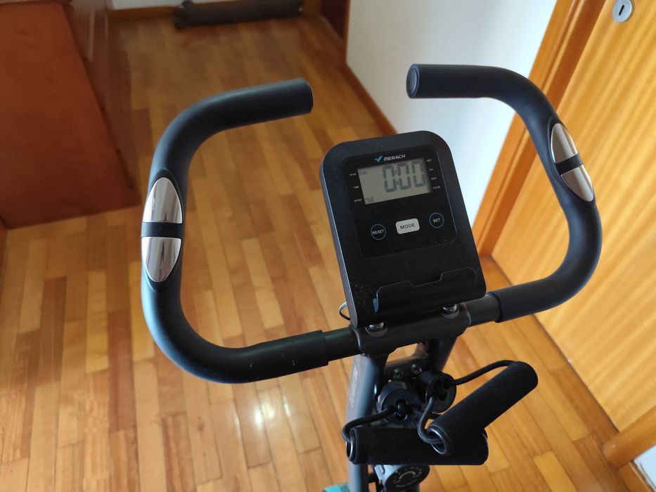 Bicicleta MERACH MR-S15 4-em-1 Dobrável – 16 Níveis de Resistência Magnética