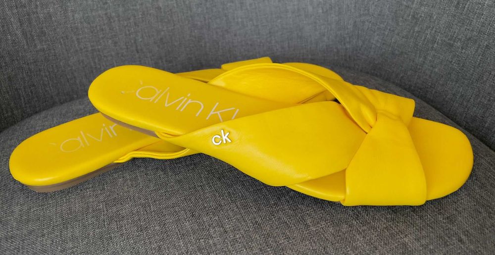 Klapki damskie Calvin Klein - rozmiar 38.