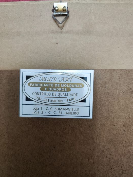 Quadro com o nome MIRIAM bordado em ponto de cruz