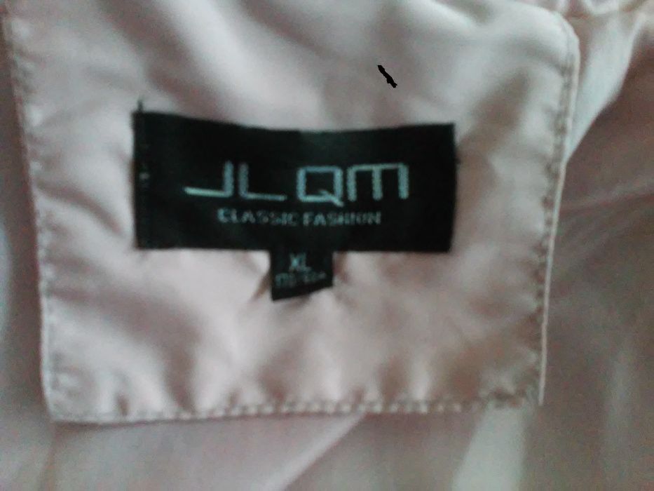 kurtka zimowa z kapturem M/L/XL, modne zamki WYMIARY!