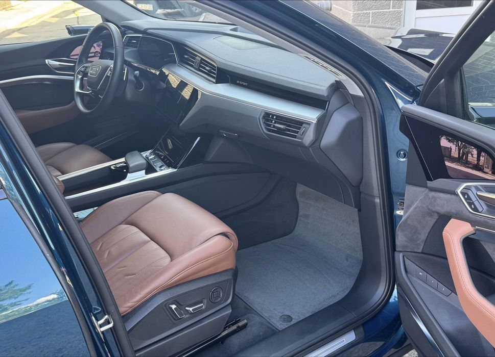 Audi E-tron 95KwH