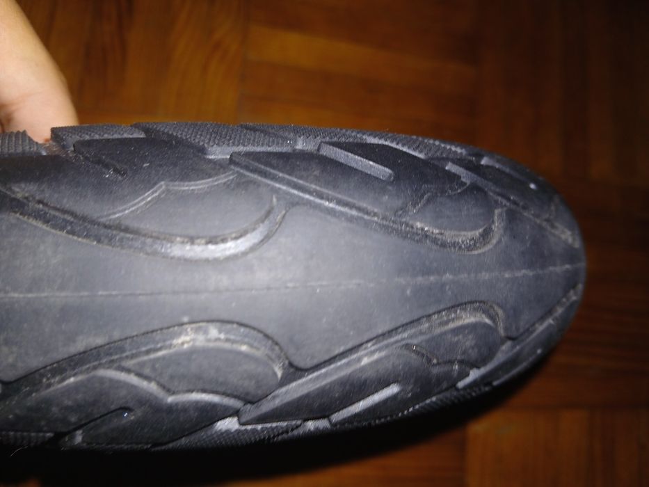 Vendo pneu maçisso ( não é perciso camera de ar )