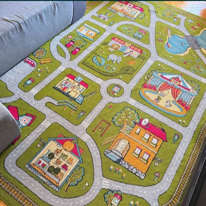 Продам дитячий килим 160×230