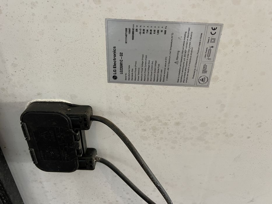 18 Paineis Fotovoltaicos LG235M1C - G2