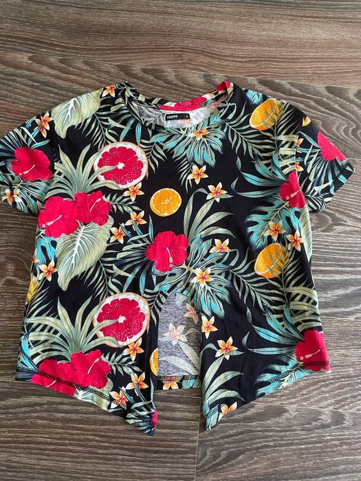 Футболка топ cropp летняя футболка