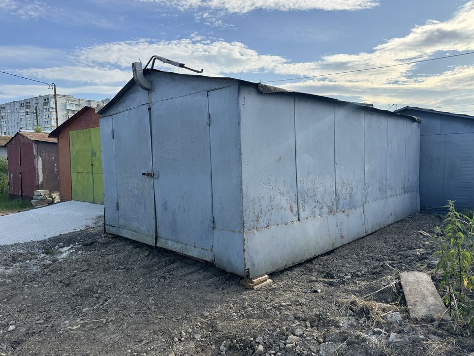 Продам гараж в кооперативі автолюбитель вул.Коновальця