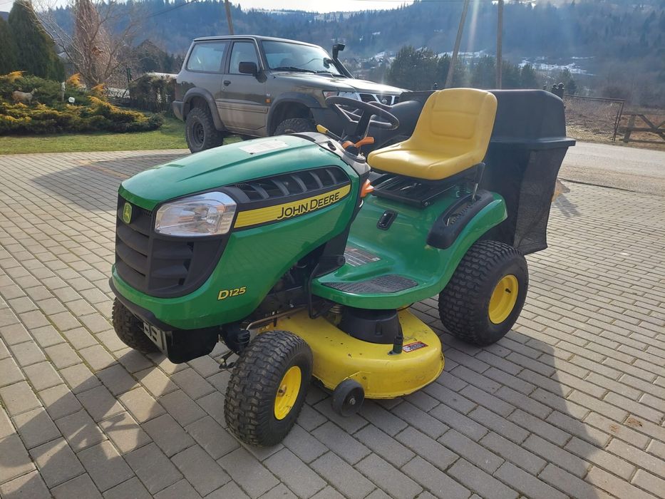 Traktorek kosiarka John Deere D125