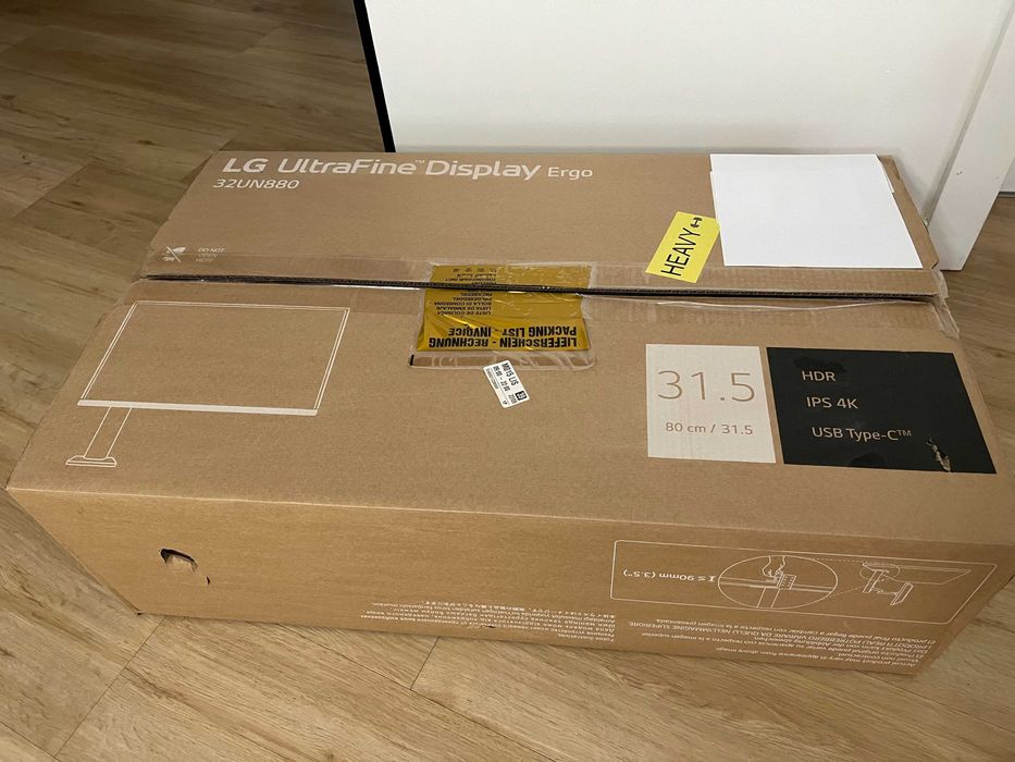 LG Monitor 32UN880P-B 4K UHD IPS