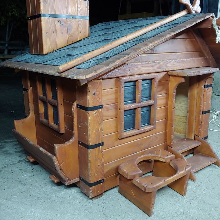 Будка деревянная, домик для собаки