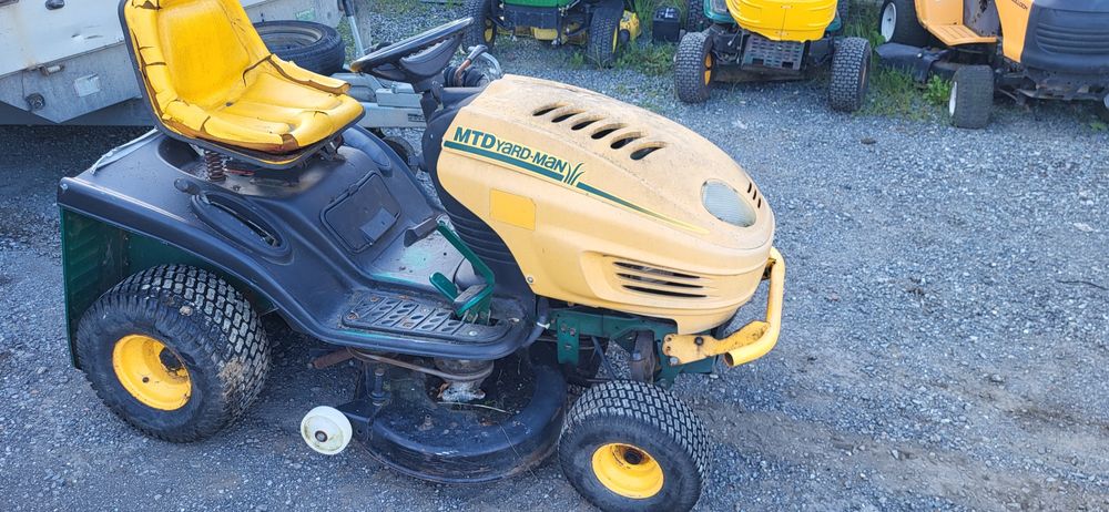 Traktorek kosiarka yard man V  2 cylindry brak kosza