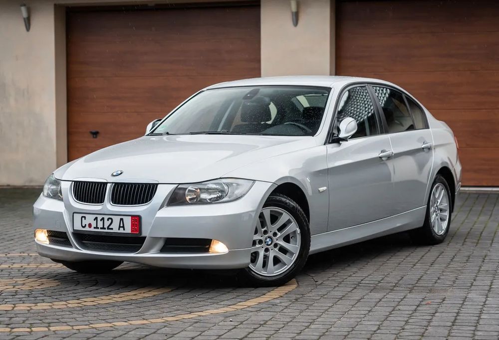 BMW Seria 3 320i 150KM 6b Manual Piękny Stan SERWIS Polecam