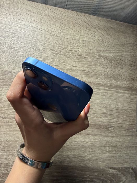 iPhone 13 Blue 256GB