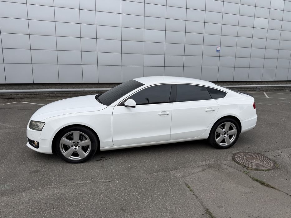 Audi A5 Sportback Офіційна