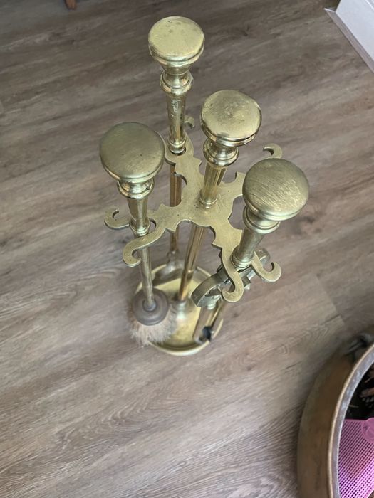 Instrumentos para lareira, pá, vassoura, alicate e base