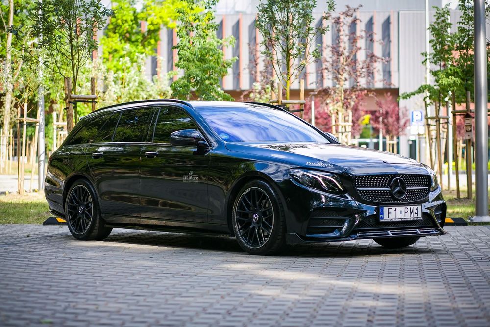 Mercedes-Benz Klasa E Mercedes-Benz Klasa E 220 d Estate | AMG Line | Pakiet MAXTON