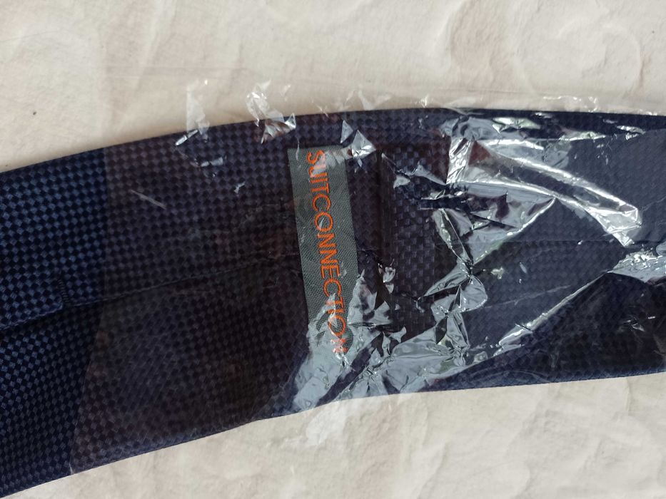 SuitConnection Granatowy krawat Jedwabny z Londynu, NOWY