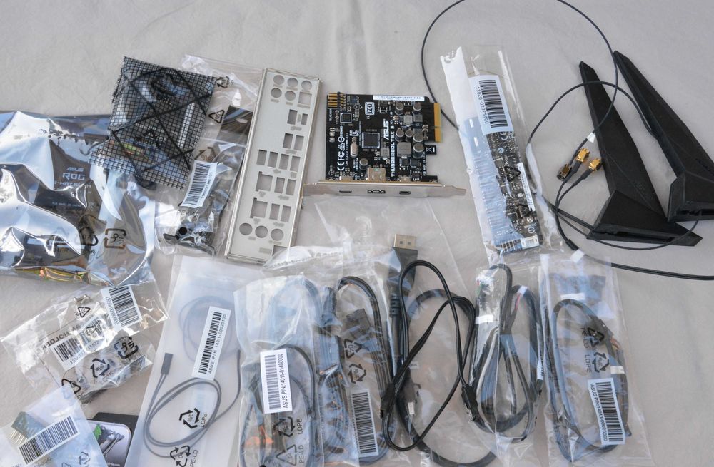 asus prime x299 deluxe  intel core i7 7800x g.skill ddr4- 3000 32GB