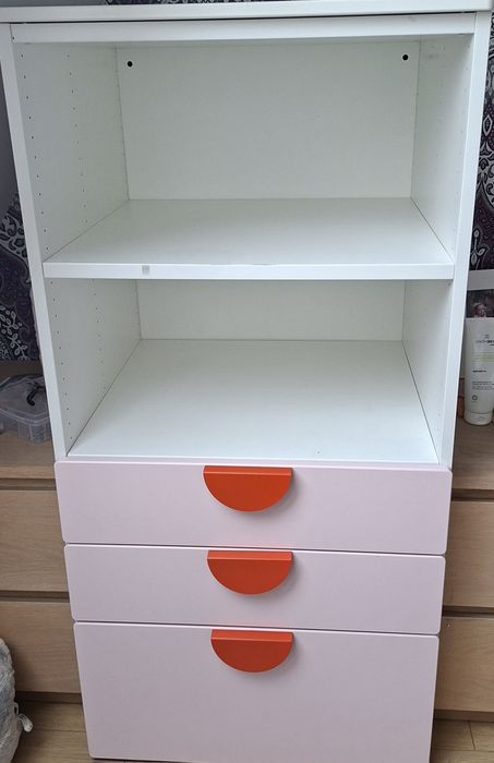 Sprzedam regał Ikea